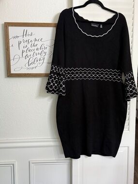 Nina Leonard Black Knit Dress with White Trim
